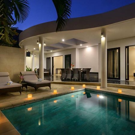 Villa Maharani Seminyak  Ngoại thất bức ảnh